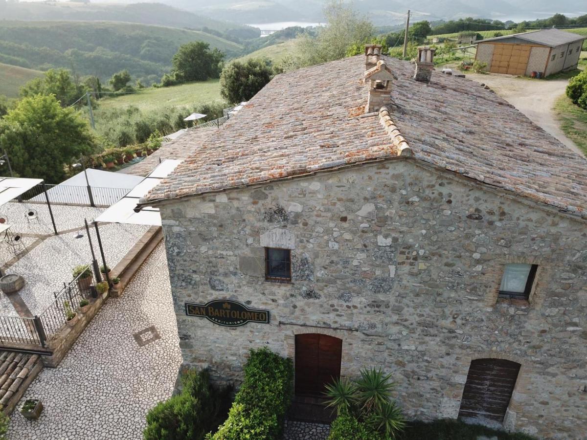 Agriturismo San Bartolomeo Montecchio  Exterior foto
